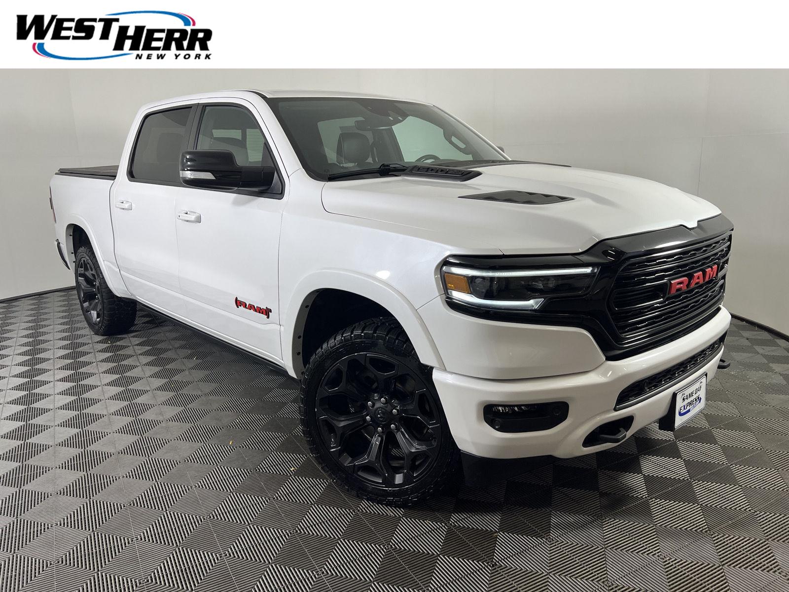  2022 RAM 1500 Limited Crew Cab 4WD   