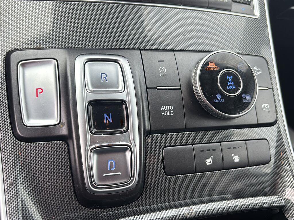 Used 2022 Quartz White Hyundai SEL image 16