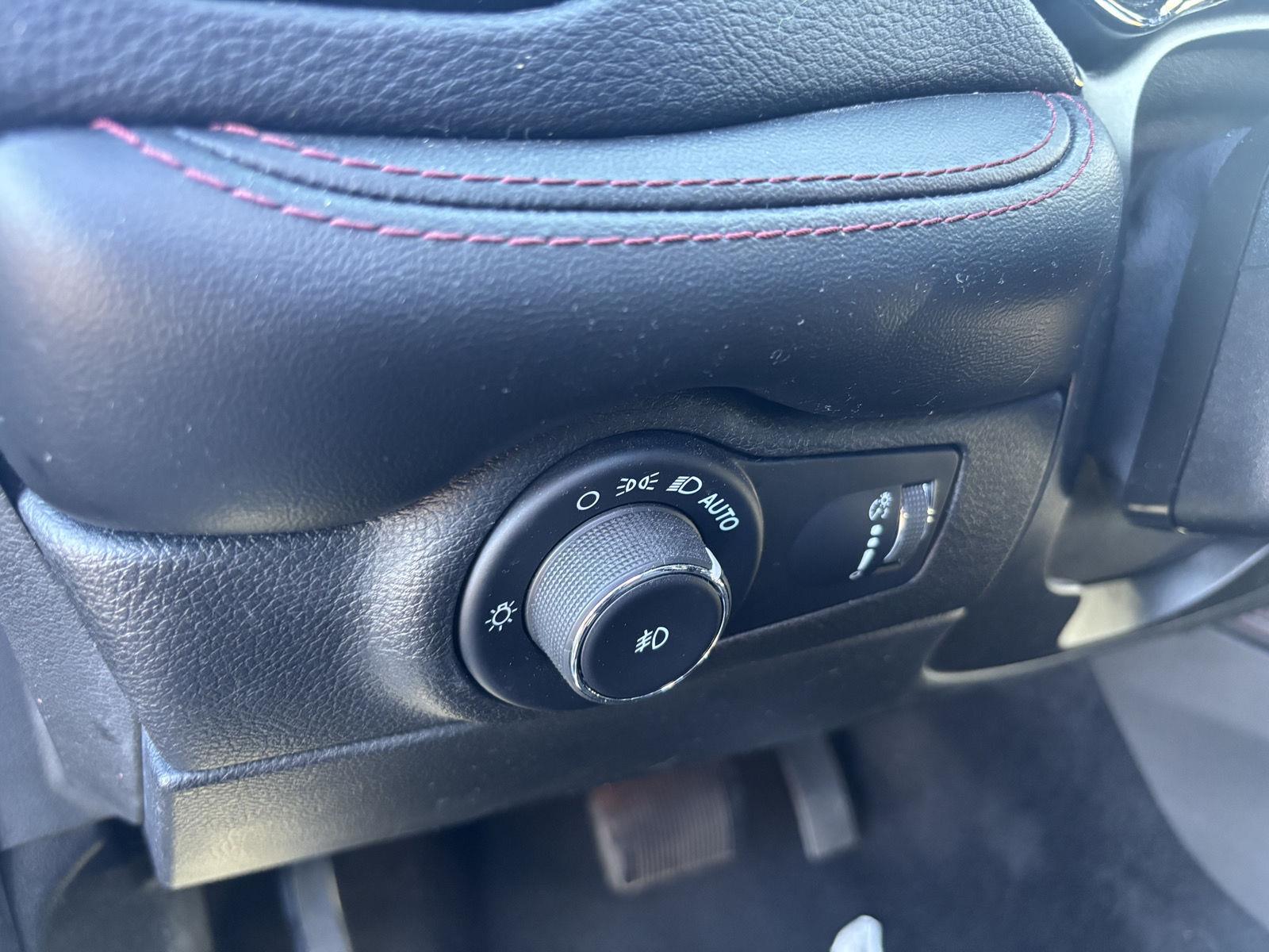 Used 2021 DB Black Clearcoat Dodge R/T image 11