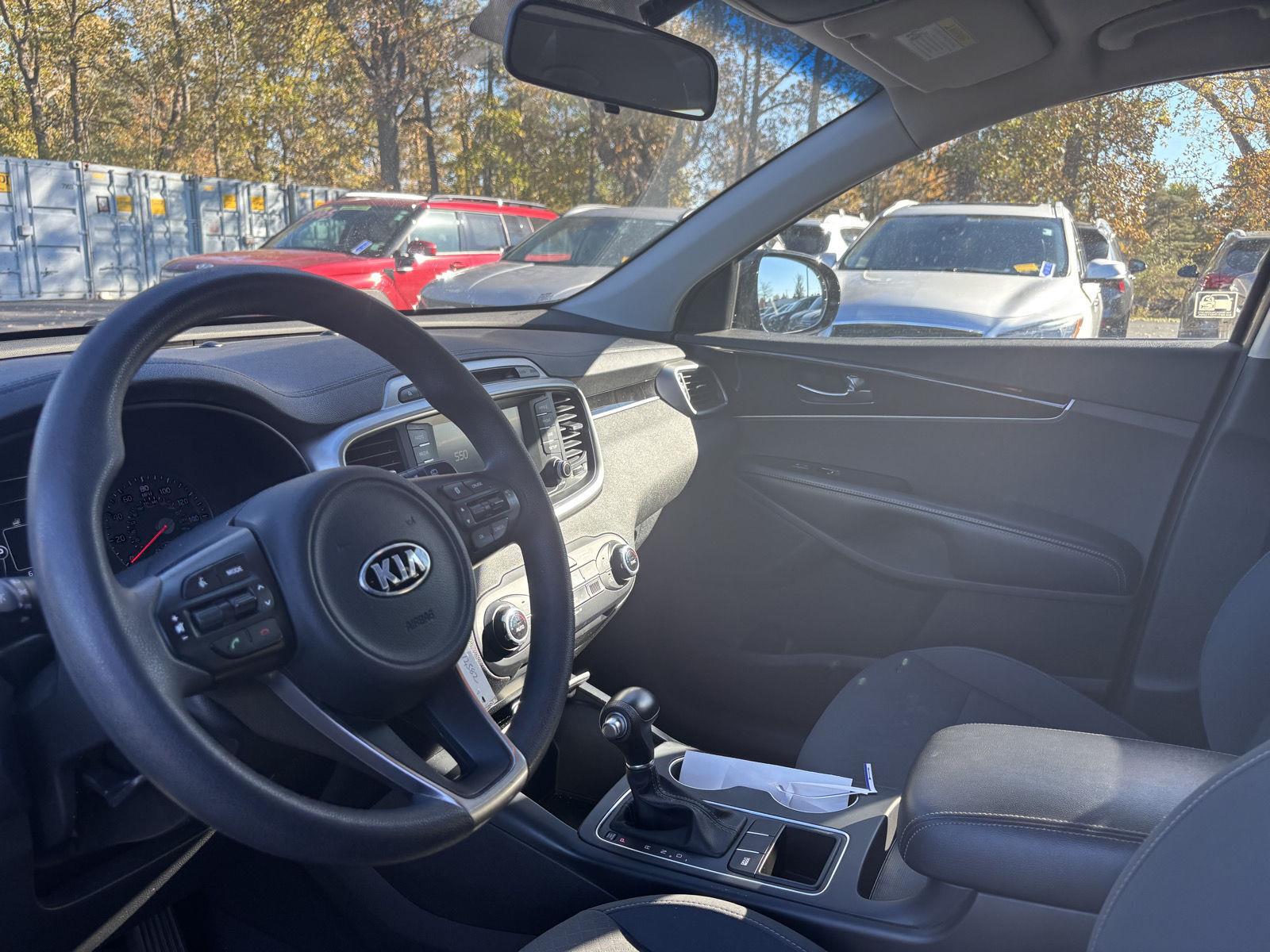 Used 2018 Platinum Graphite Kia LX image 10
