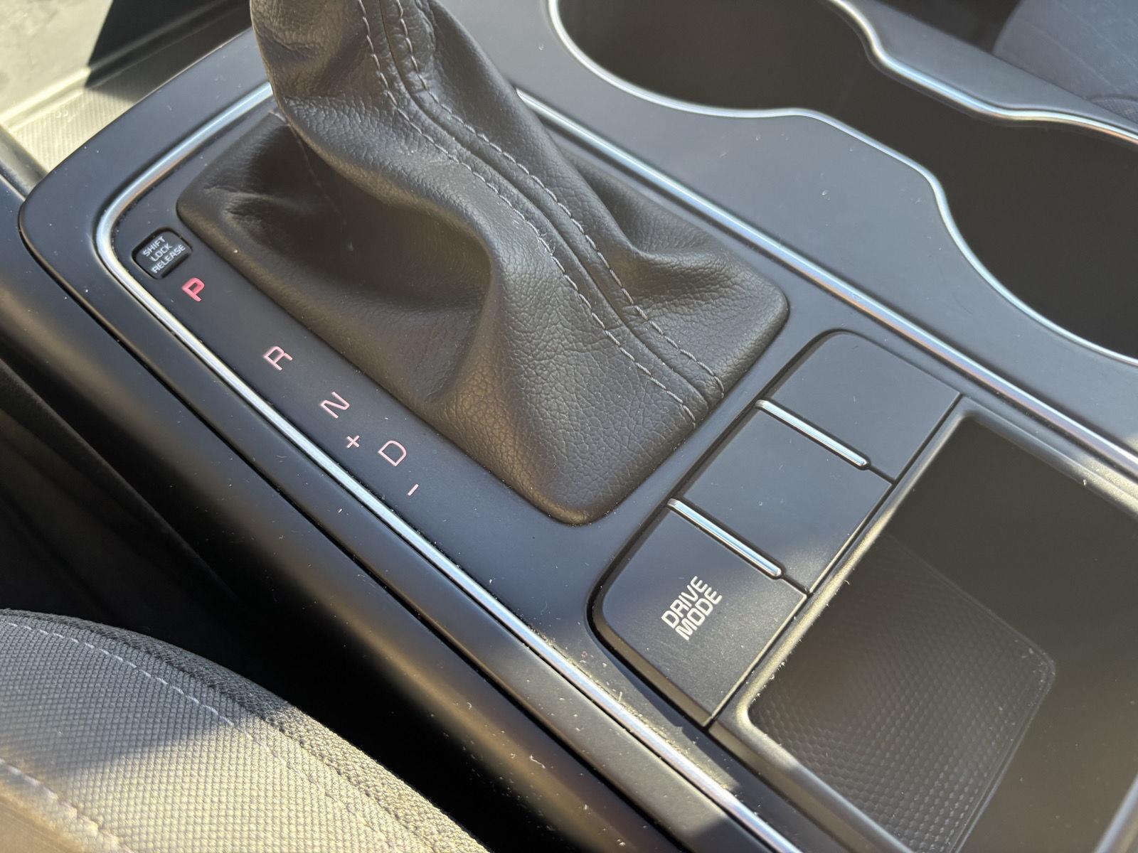Used 2018 Platinum Graphite Kia LX image 16