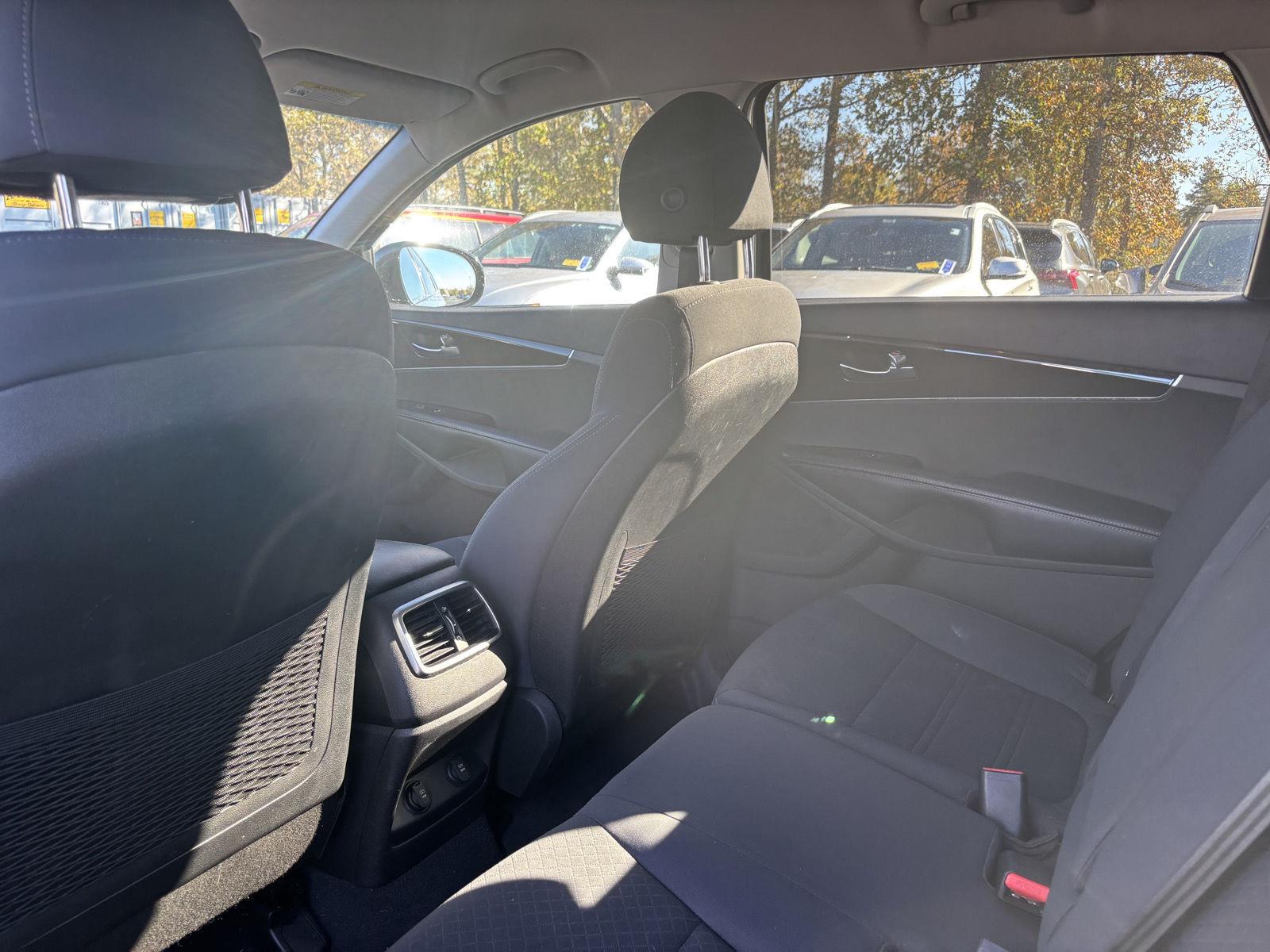 Used 2018 Platinum Graphite Kia LX image 18