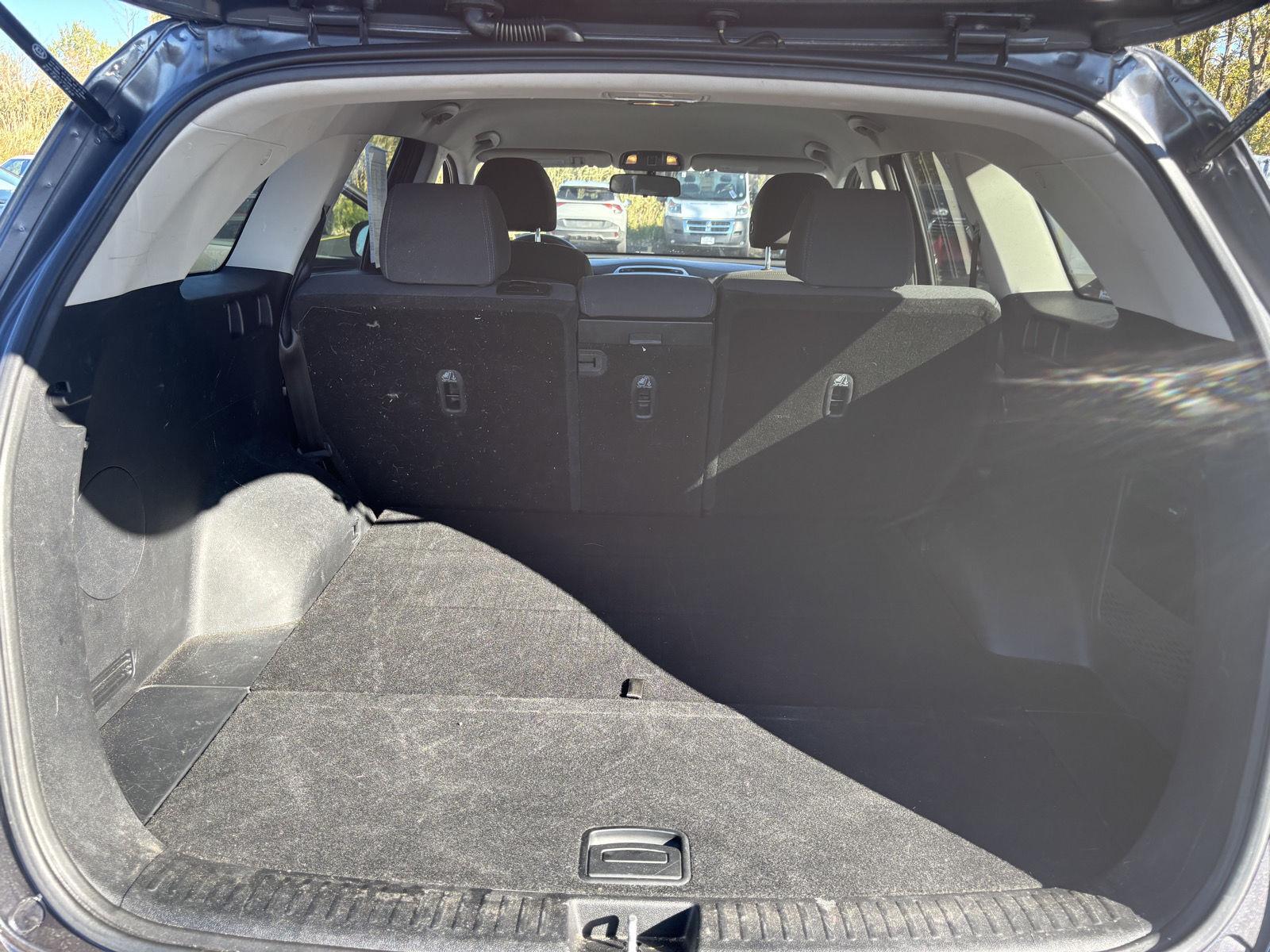 Used 2018 Platinum Graphite Kia LX image 20