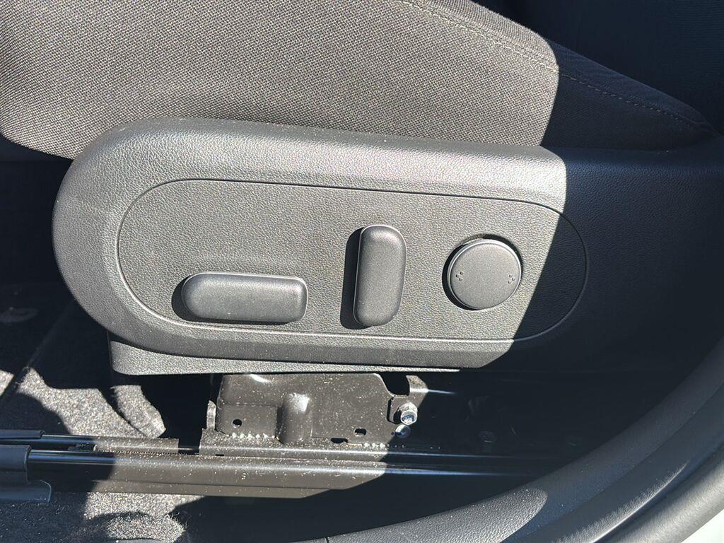 Certified Used 2024 Gr Hyundai  image 10