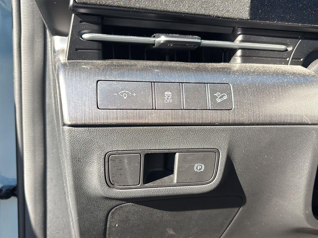 Certified Used 2024 Gr Hyundai  image 11