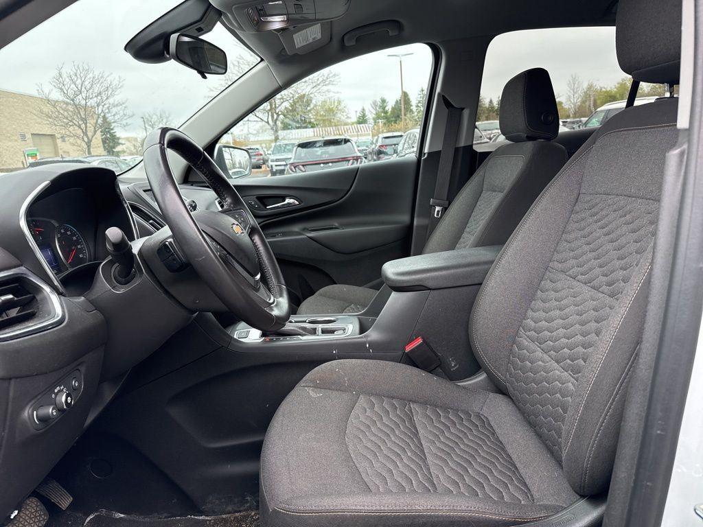 Used 2021 Summit White Chevrolet LT image 7