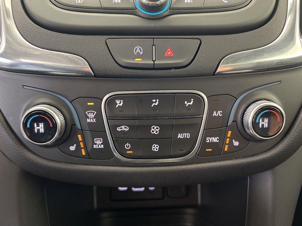 Used 2024 Summit White Chevrolet LT image 23