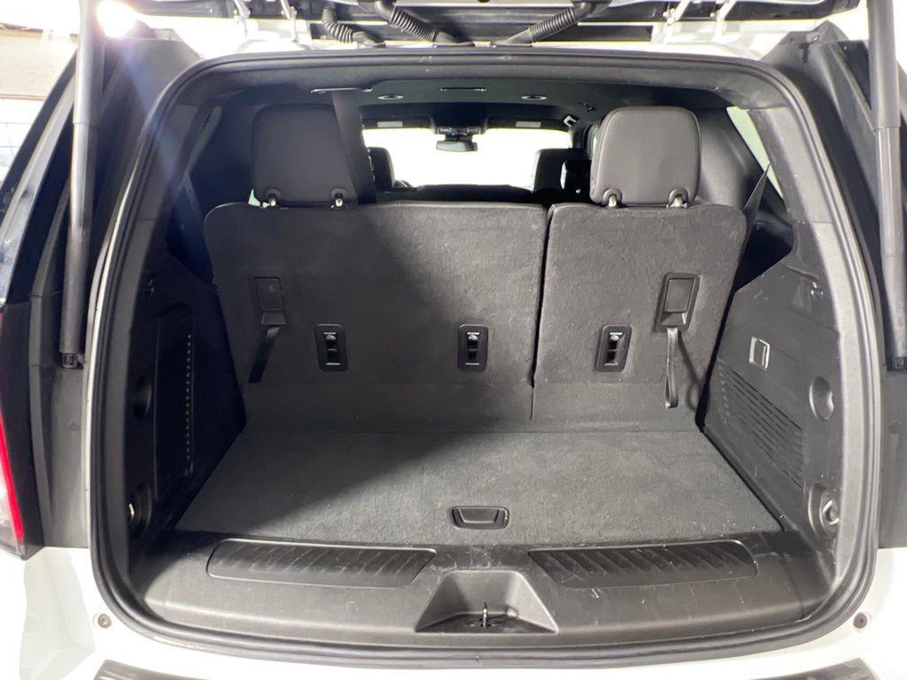 Used 2023 Summit White Chevrolet LT image 7