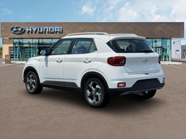 New 2025 Lunar White Hyundai SEL image 20