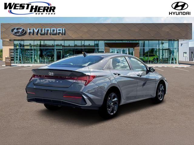Ecotronic Gray 2026 Hyundai Elantra Sedan Front-Wheel Drive Continuously Variable Transmission