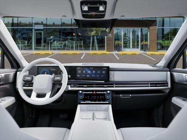 New 2026 Shimmering Silver Hyundai SEL image 97