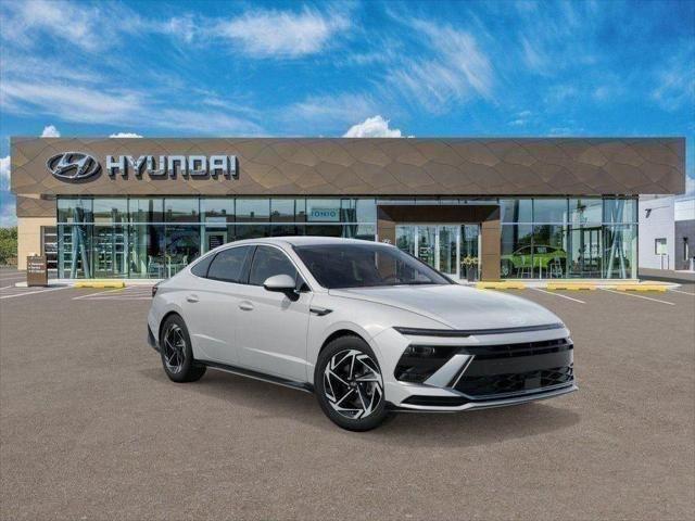 New 2026 Serenity White Hyundai SEL Sport image 44