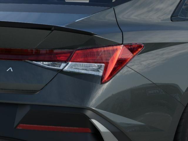 New 2026 Amazon Gray Hyundai SEL Sport image 3