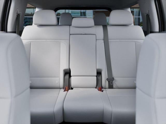 New 2026 Shimmering Silver Hyundai SE image 68