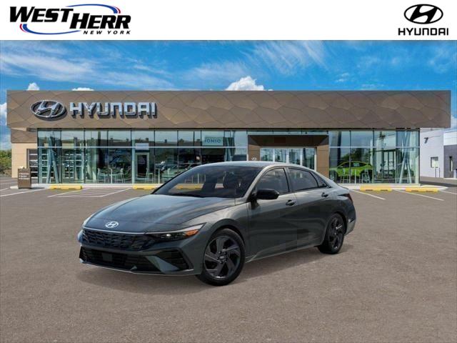 Amazon Gray 2026 Hyundai Elantra Sedan Front-Wheel Drive Continuously Variable Transmission