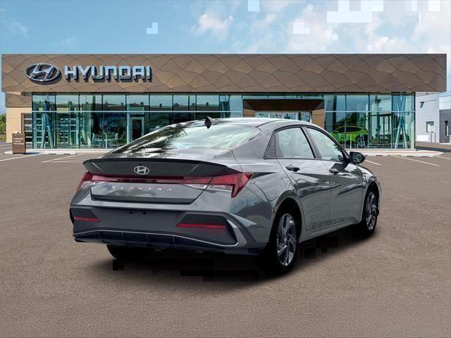 New 2026 Amazon Gray HYUNDAI SEL Sport image 37