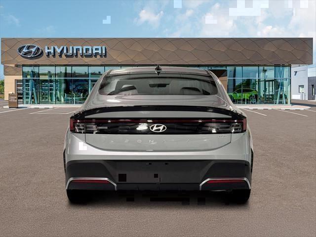New 2026 Aero Silver Hyundai Blue image 4