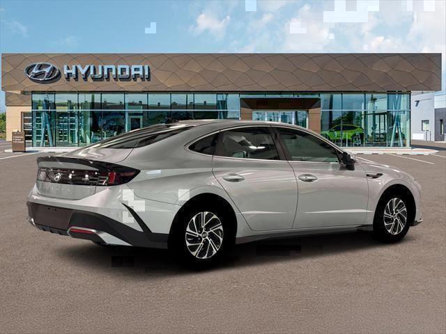 New 2026 Aero Silver Hyundai Blue image 6