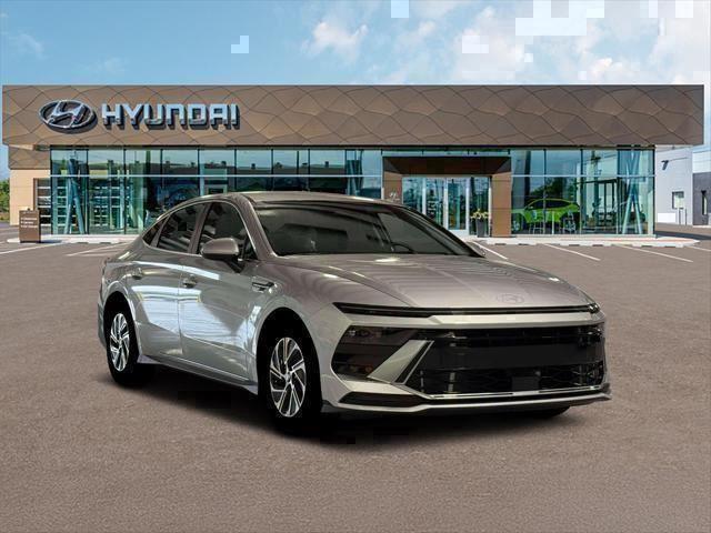New 2026 Aero Silver Hyundai Blue image 8