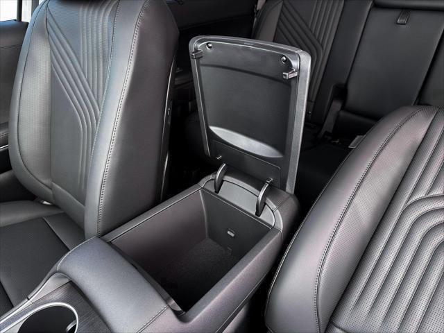 New 2026 Ecotronic Gray Pearl Hyundai SEL Premium 8P image 13