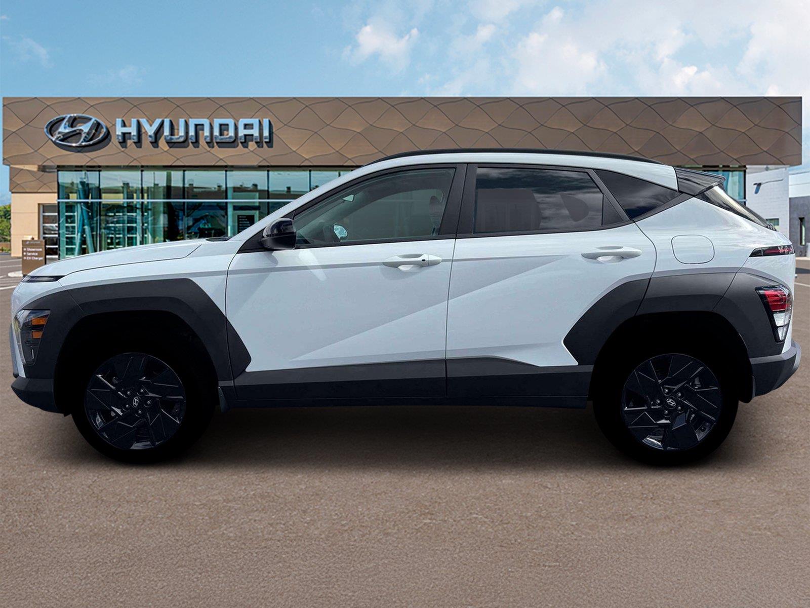 New 2026 Atlas White Hyundai SEL Sport AWD image 3