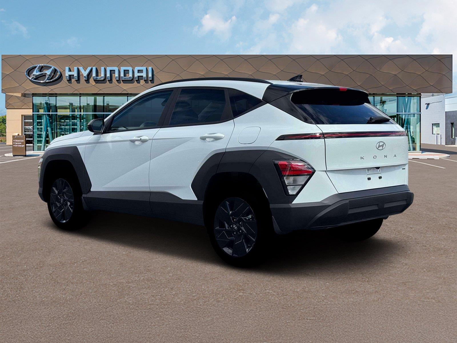 New 2026 Atlas White Hyundai SEL Sport AWD image 4