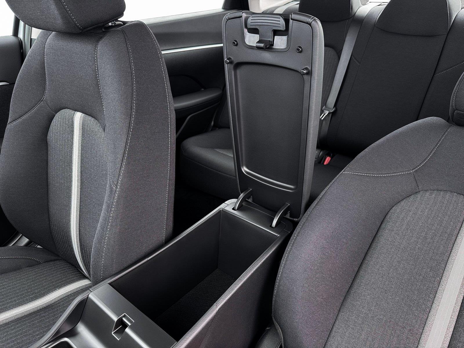 New 2026 Aero Silver Hyundai SE image 18