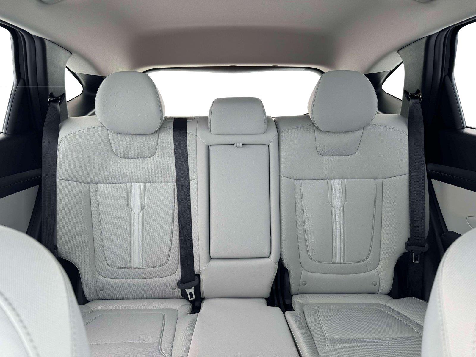 New 2026 Ecotronic Gray Hyundai SEL image 16