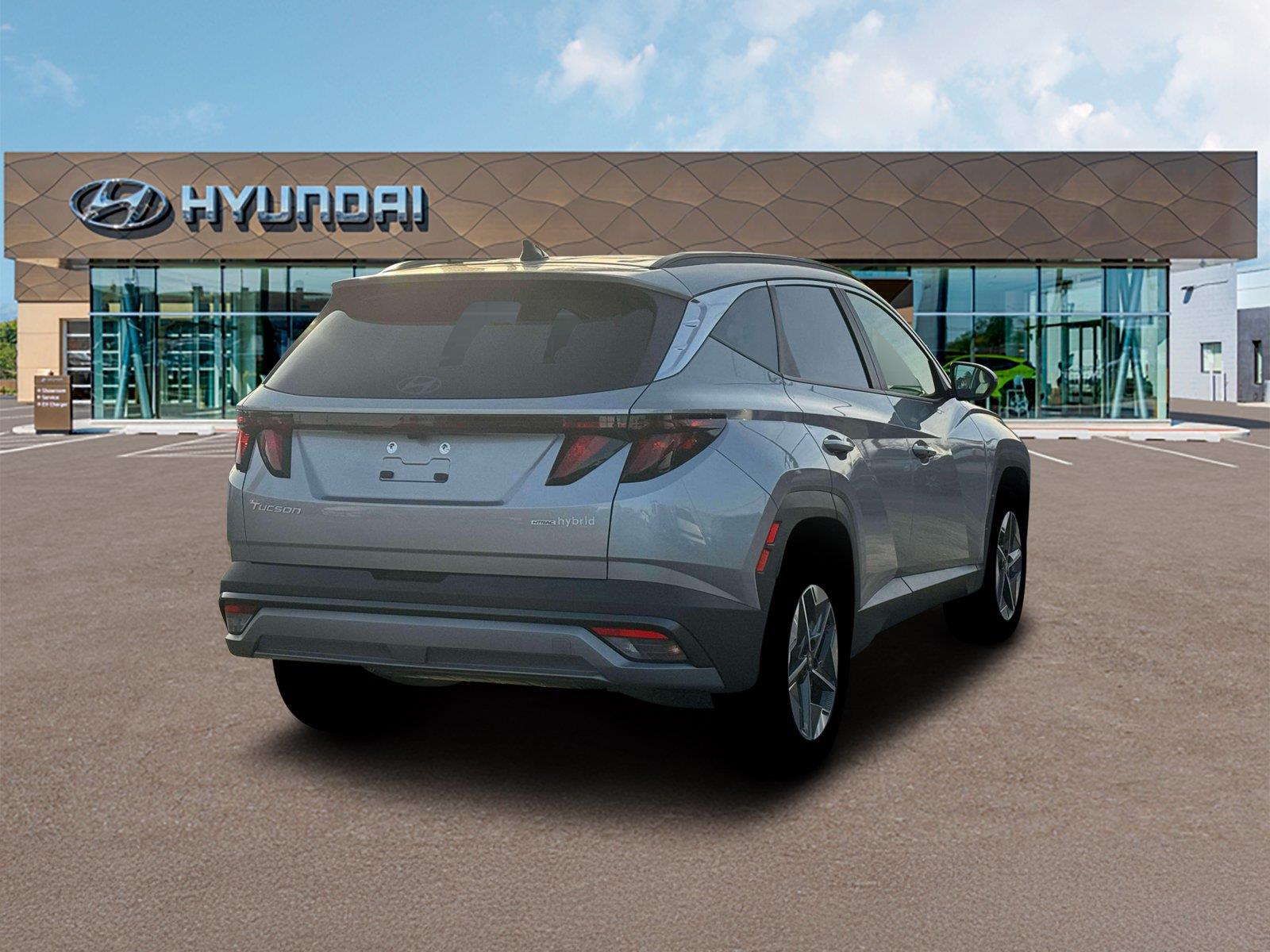 New 2026 Shimmering Silver Hyundai SEL image 7