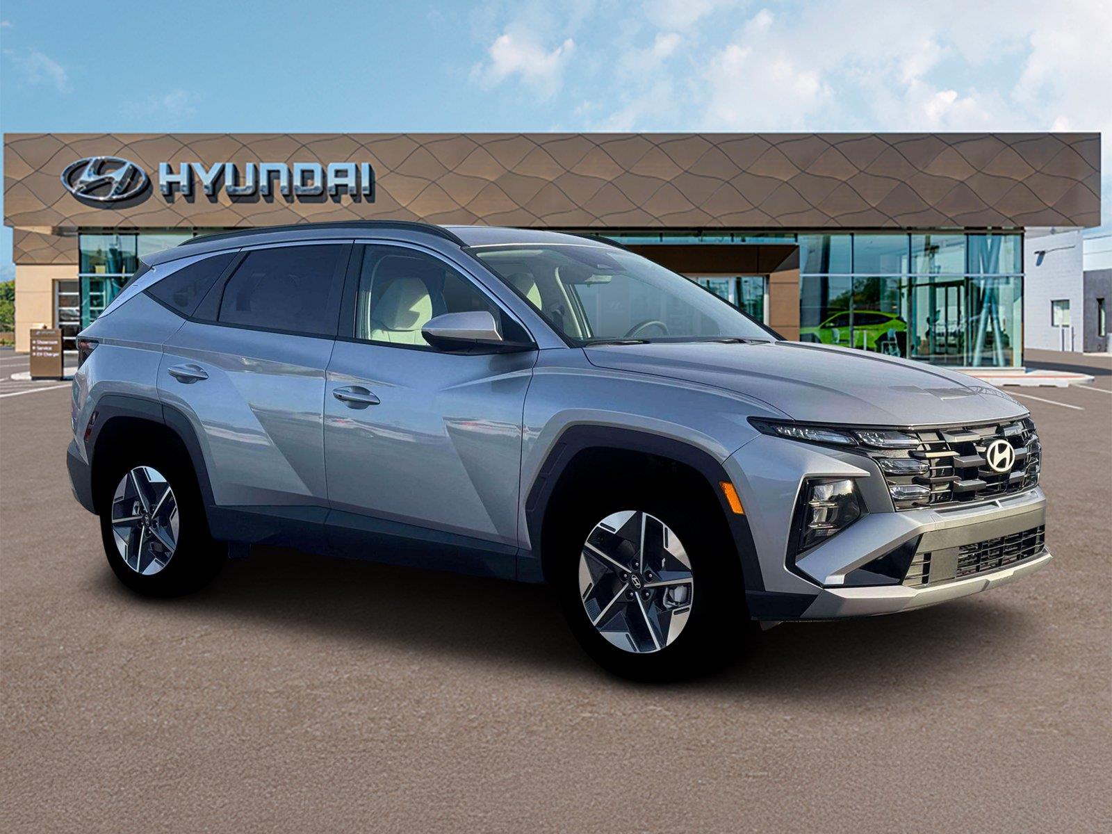 New 2026 Shimmering Silver Hyundai SEL image 10