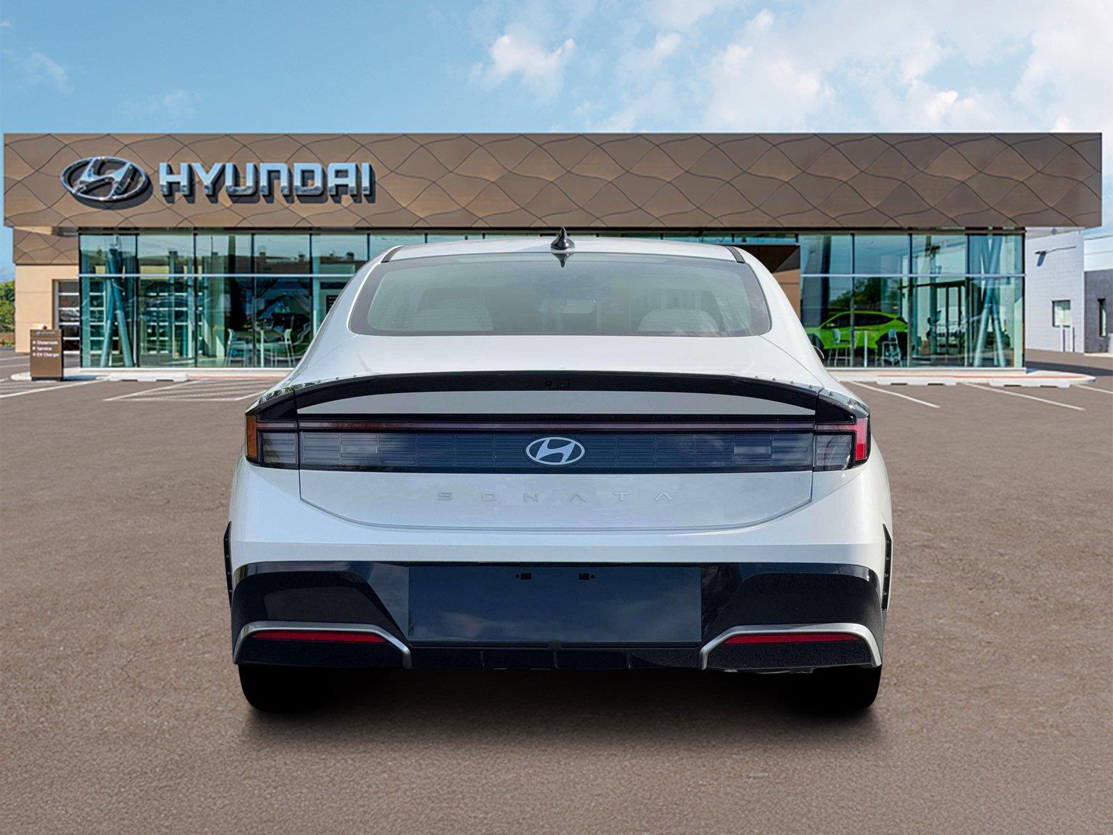 New 2026 Serenity White Hyundai SEL Sport image 6