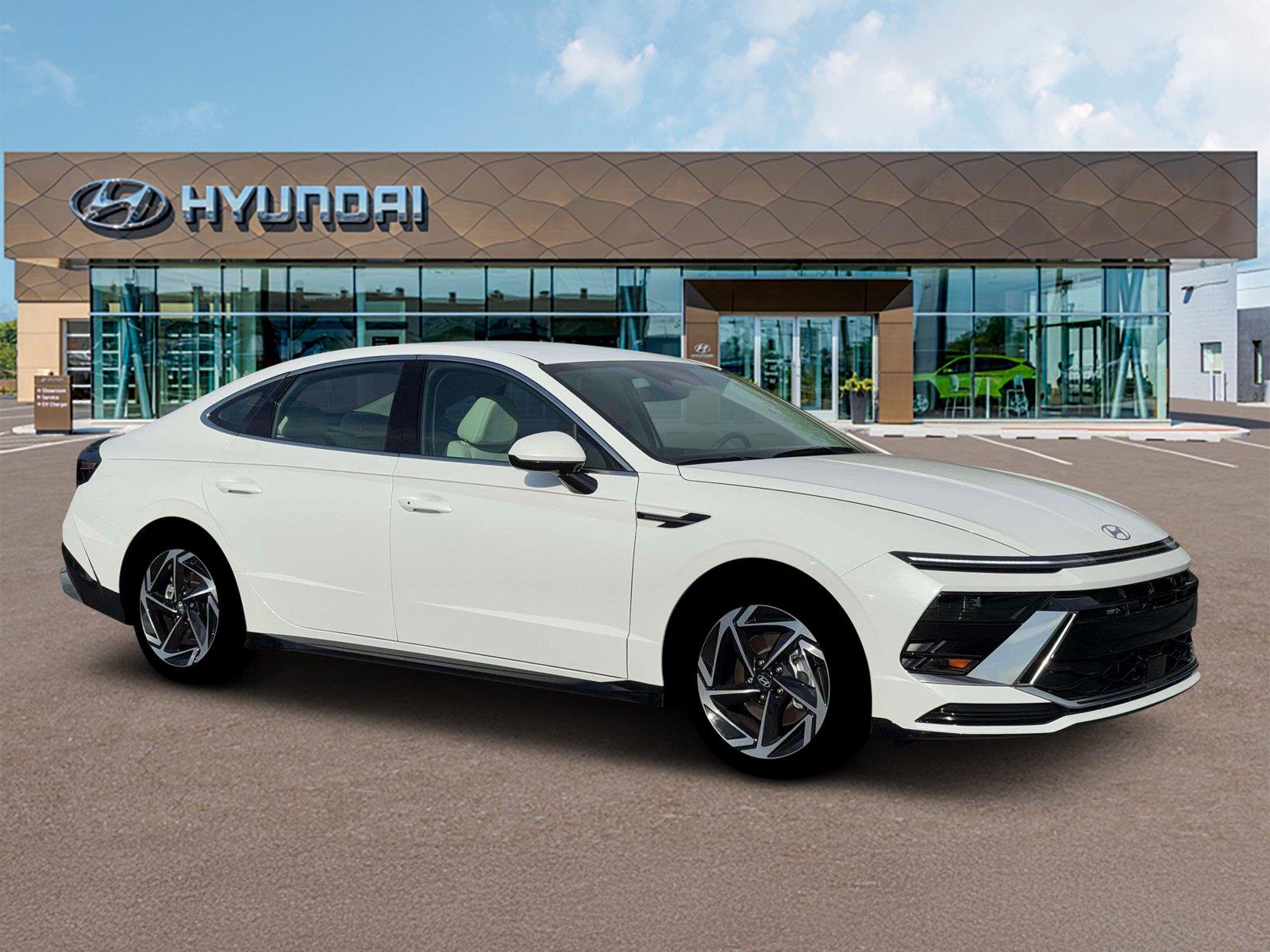 New 2026 Serenity White Hyundai SEL Sport image 10