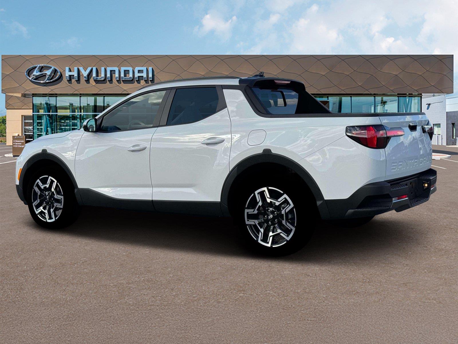 New 2025 Atlas White Hyundai Limited image 4