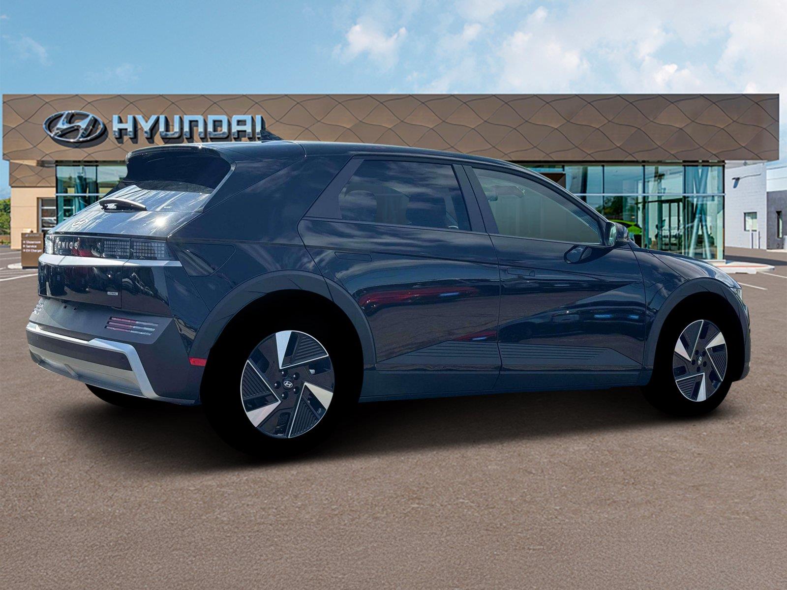 New 2026 Abyss Black Hyundai SEL image 8