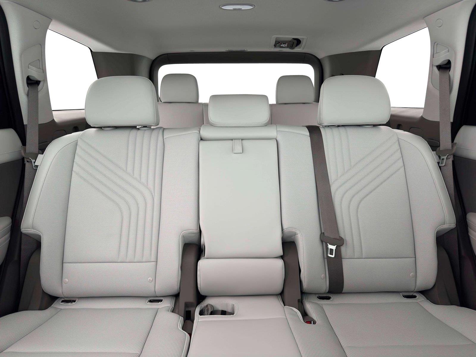 New 2026 Titan Green Hyundai SEL 8P image 11