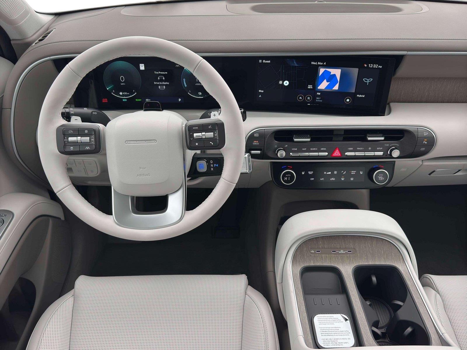 New 2026 Titan Green Hyundai SEL 8P image 12
