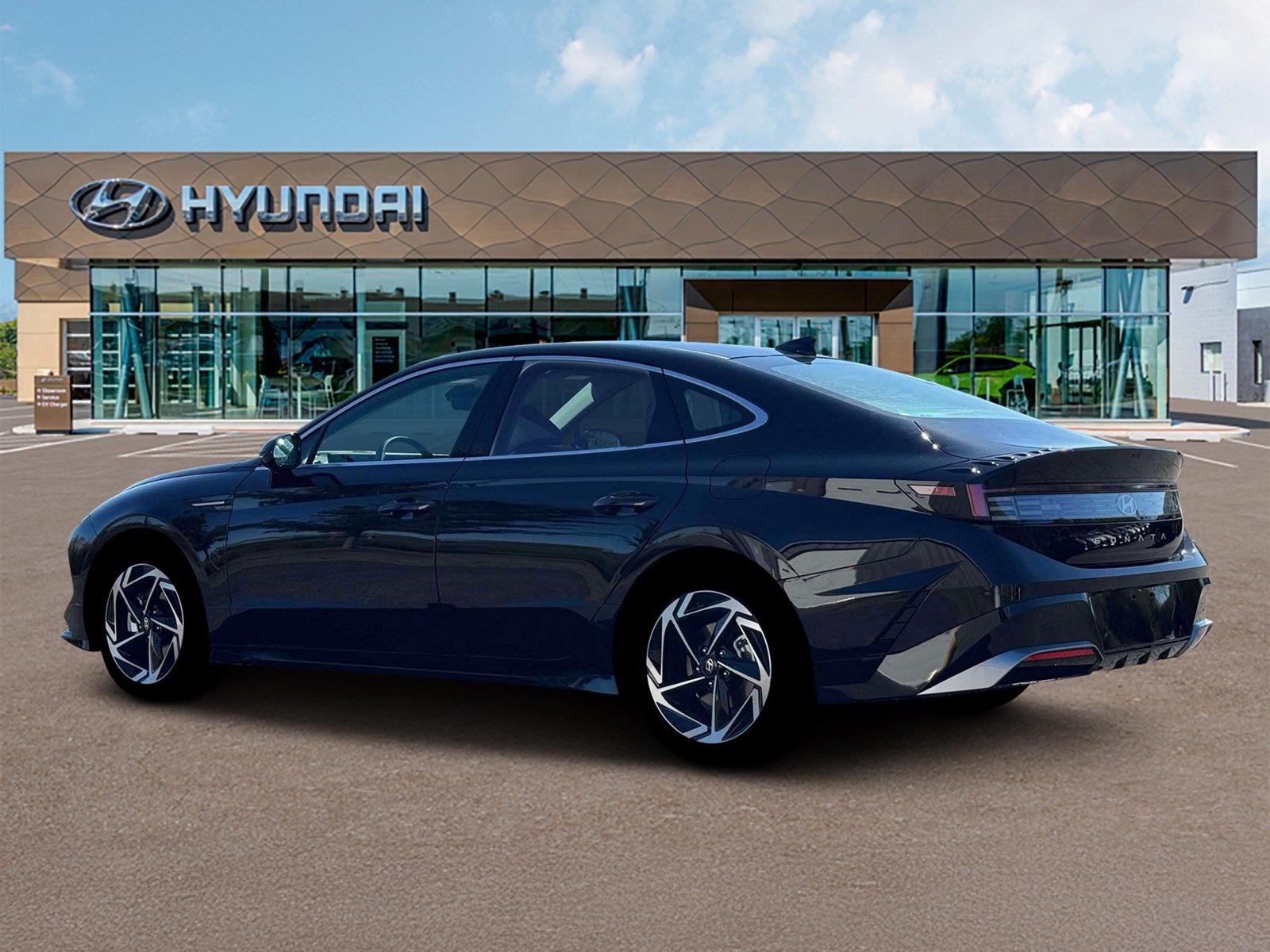 New 2026 Abyss Black Hyundai SEL Sport image 4
