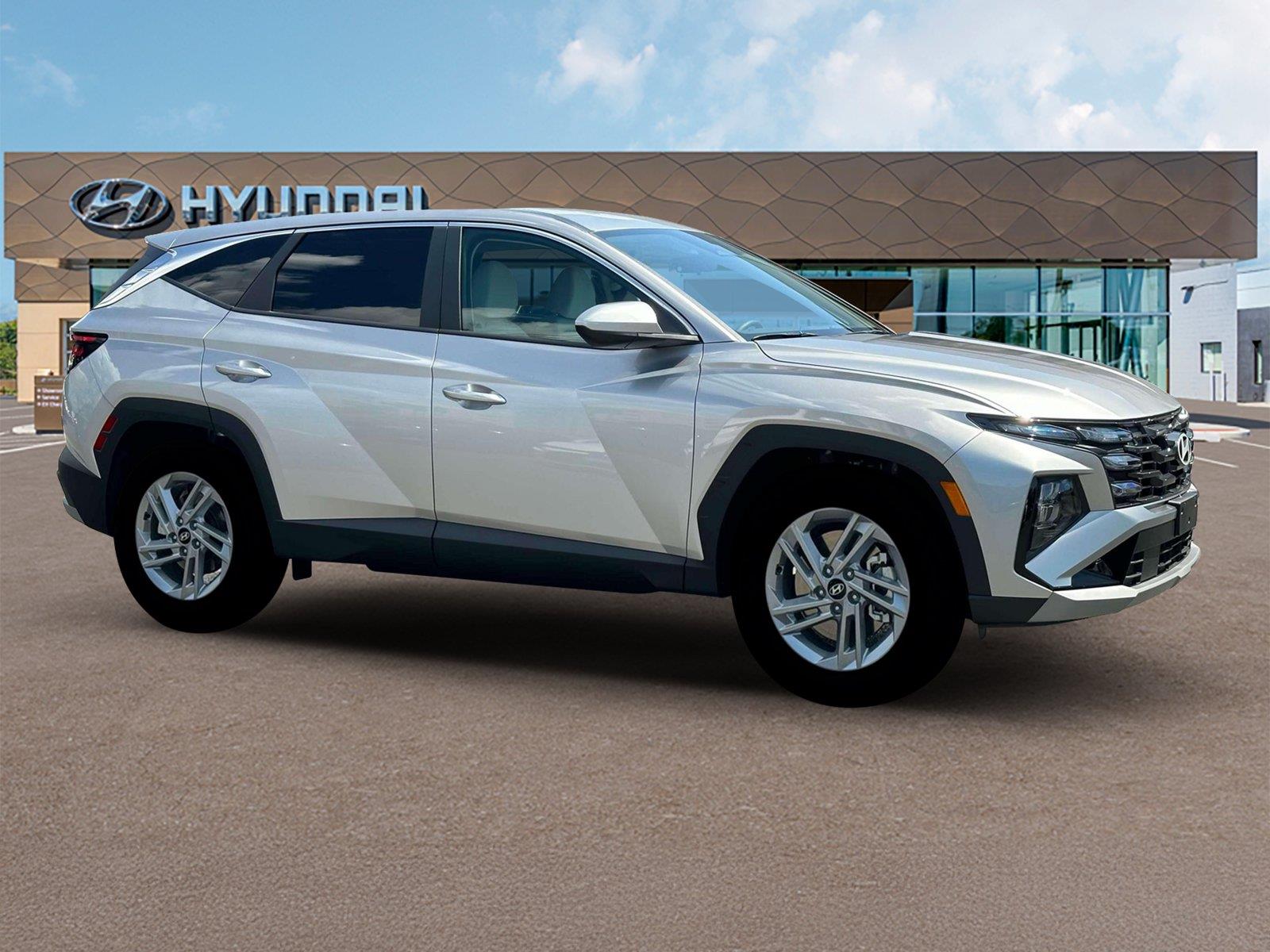 New 2026 Shimmering Silver Hyundai SE image 10