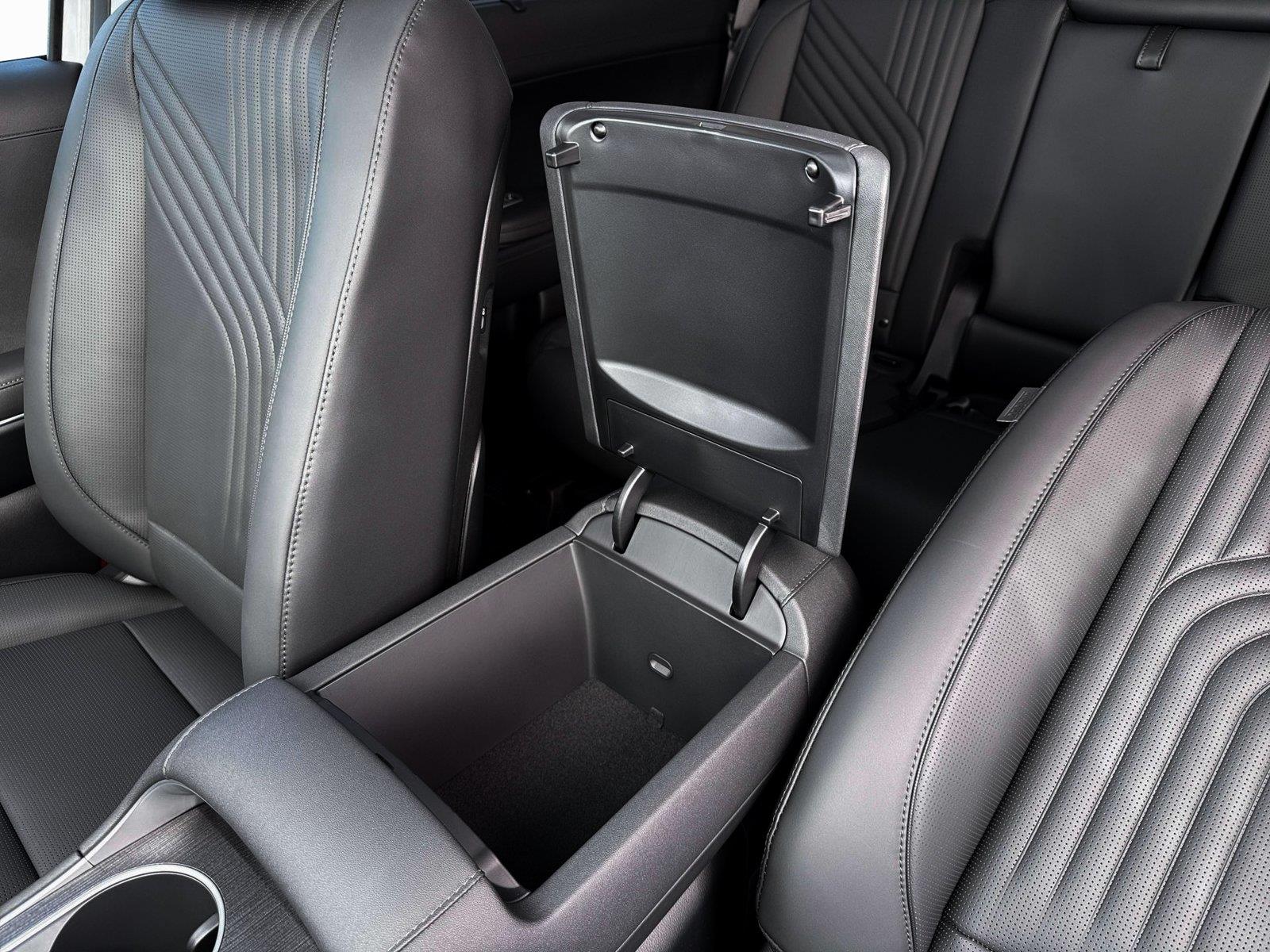 New 2026 Abyss Black Pearl Hyundai SEL Premium 8P image 18