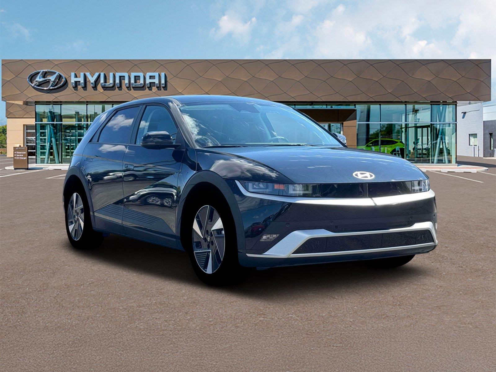 New 2026 Abyss Black Hyundai SEL image 11