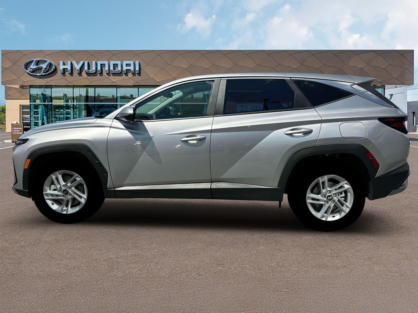 New 2026 Shimmering Silver Hyundai SE image 3