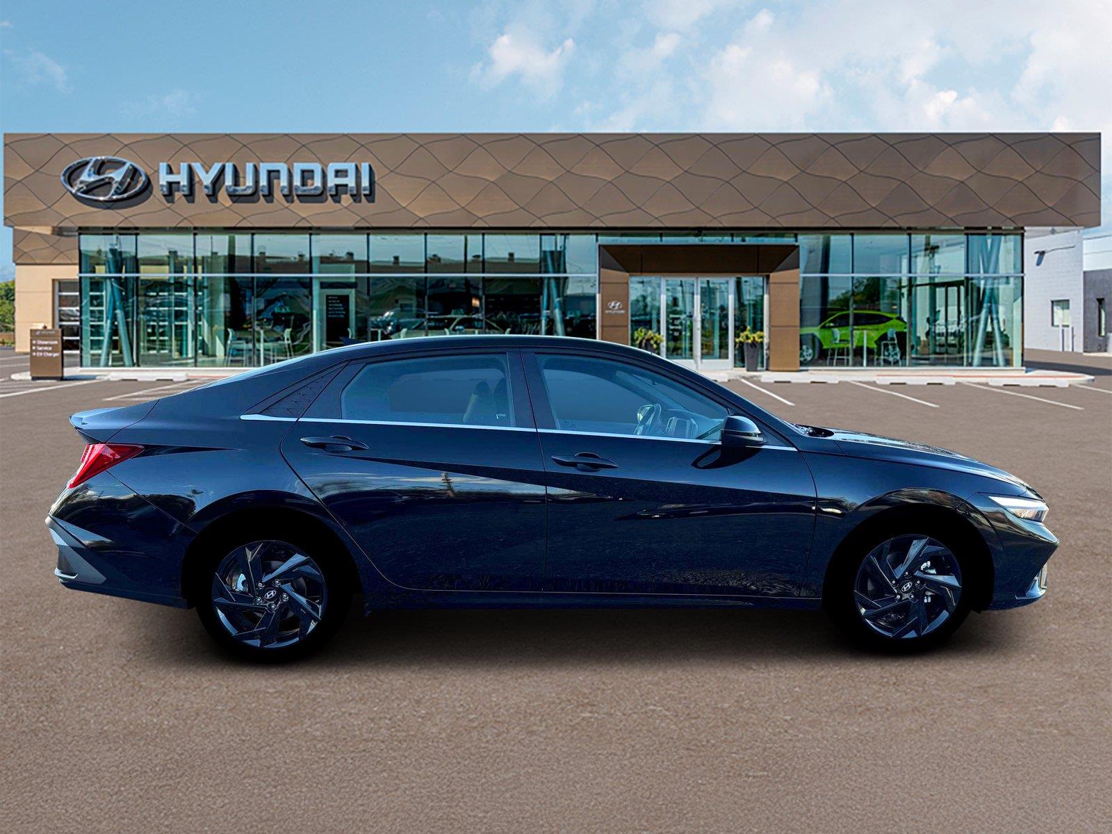 New 2026 Abyss Black Hyundai SEL Sport Premium image 9