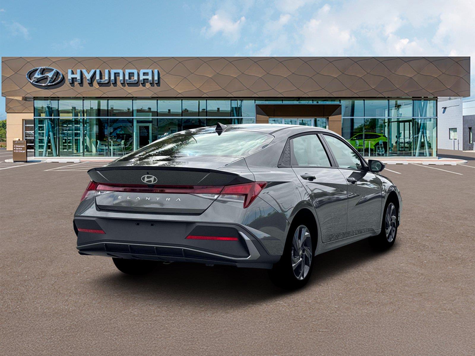 New 2026 Amazon Gray Hyundai SEL Sport Plus image 7