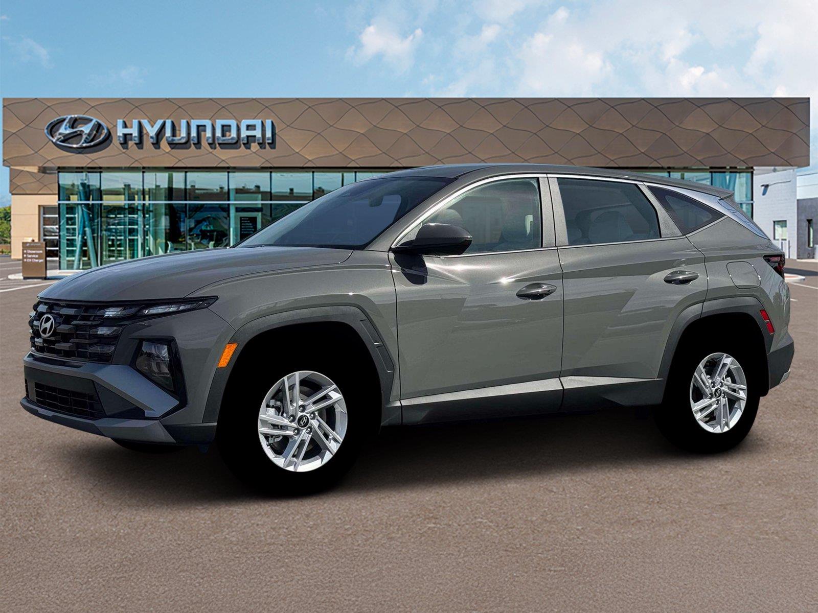 New 2026 Hampton Gray Hyundai SE image 2