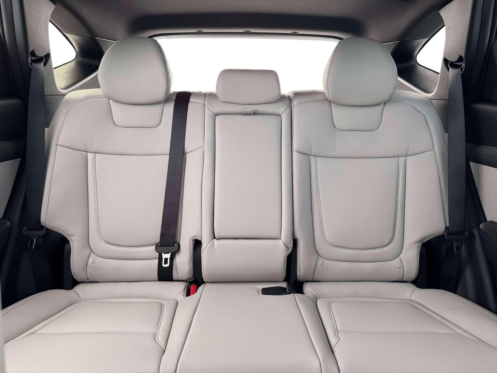 New 2026 Amazon Gray Hyundai Limited image 16