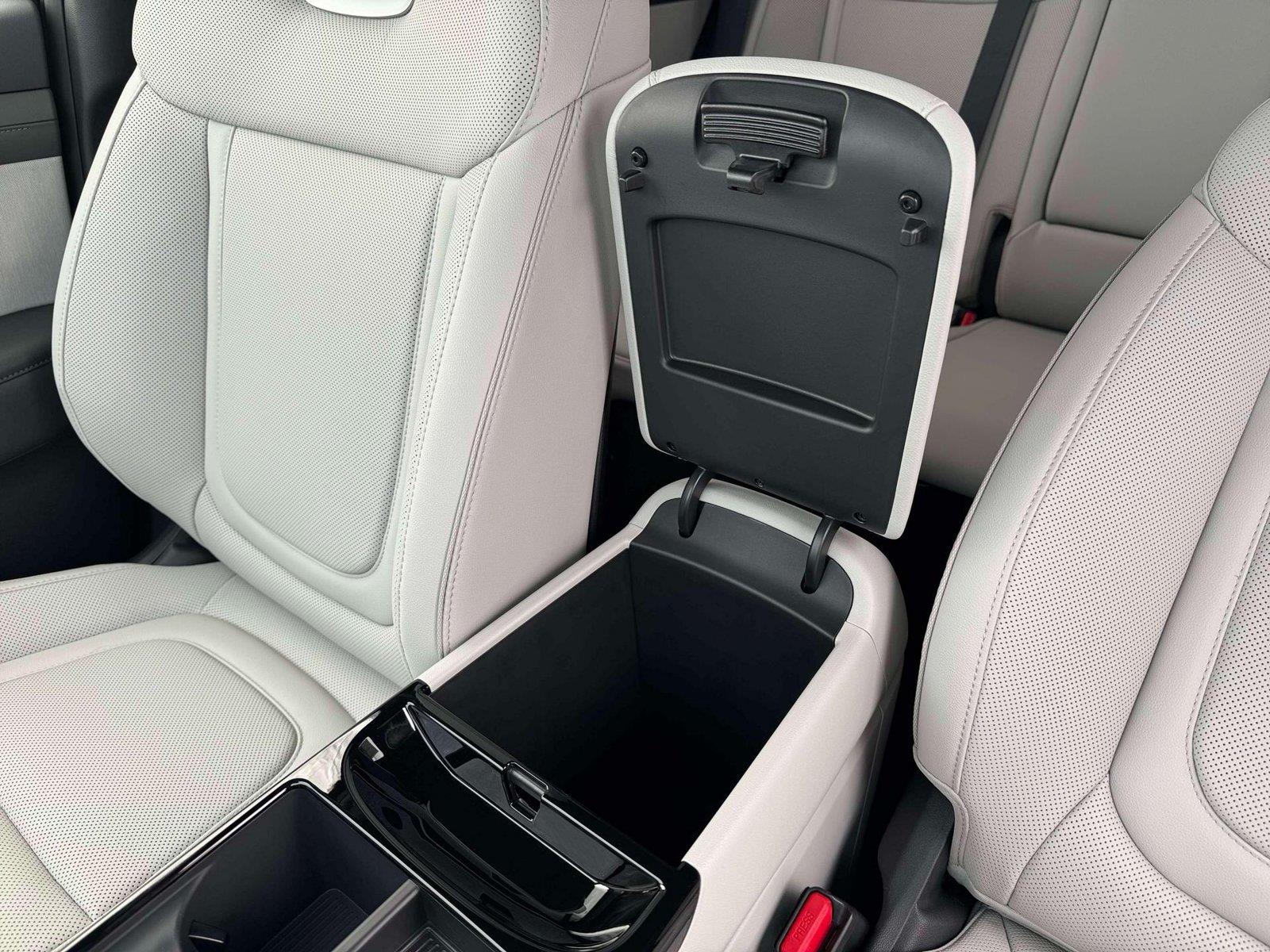 New 2026 Amazon Gray Hyundai Limited image 18