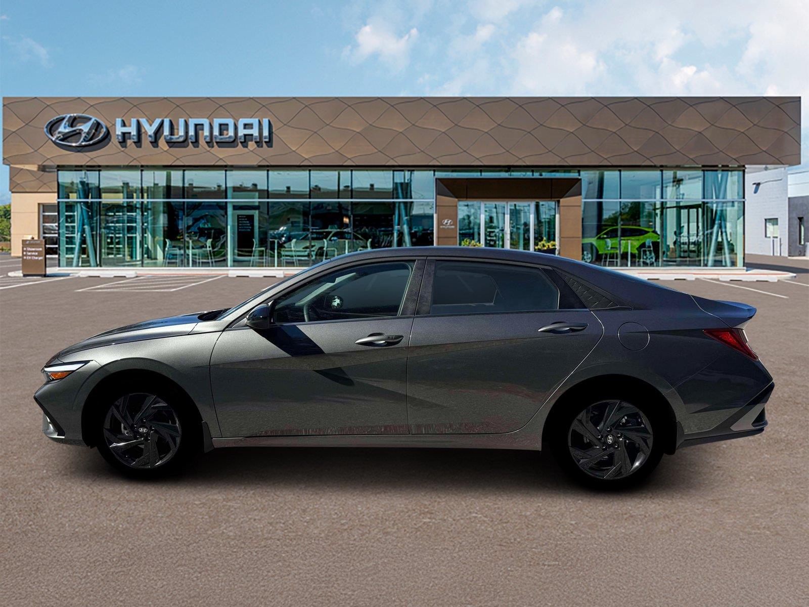 New 2026 Amazon Gray Hyundai SEL Sport Premium image 3