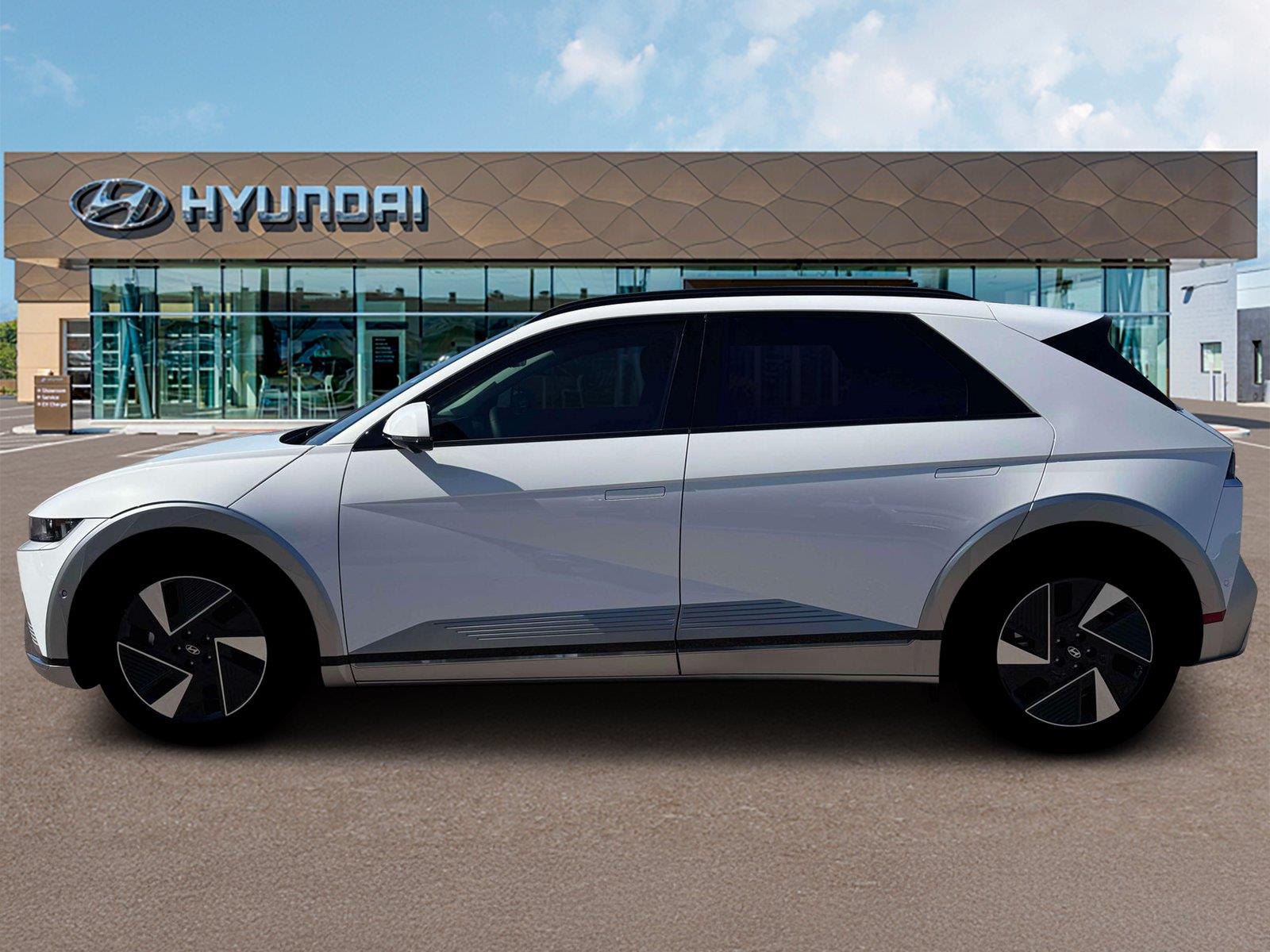 New 2026 Atlas White Hyundai Limited image 3