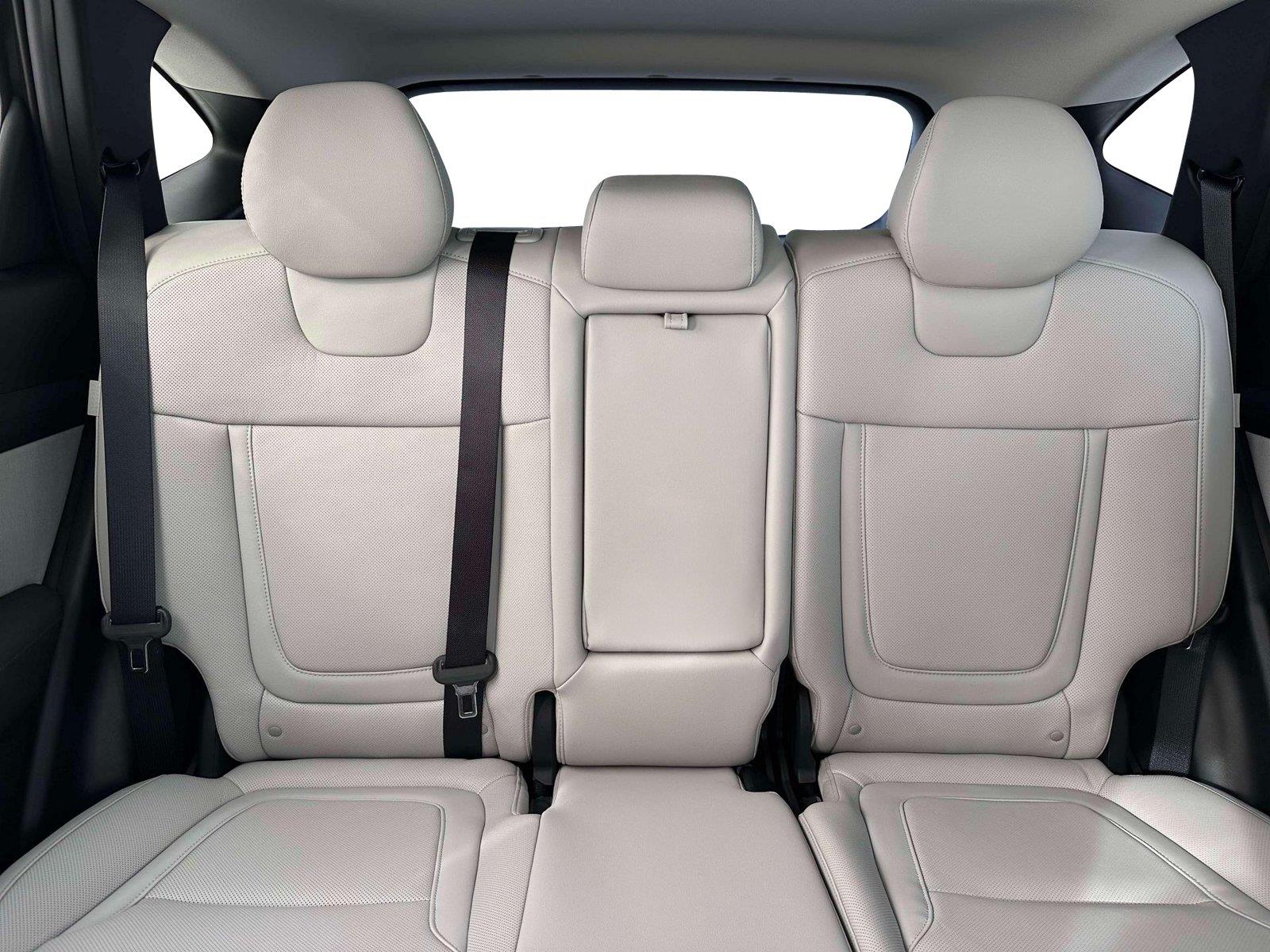 New 2026 Shimmering Silver Hyundai Limited image 16