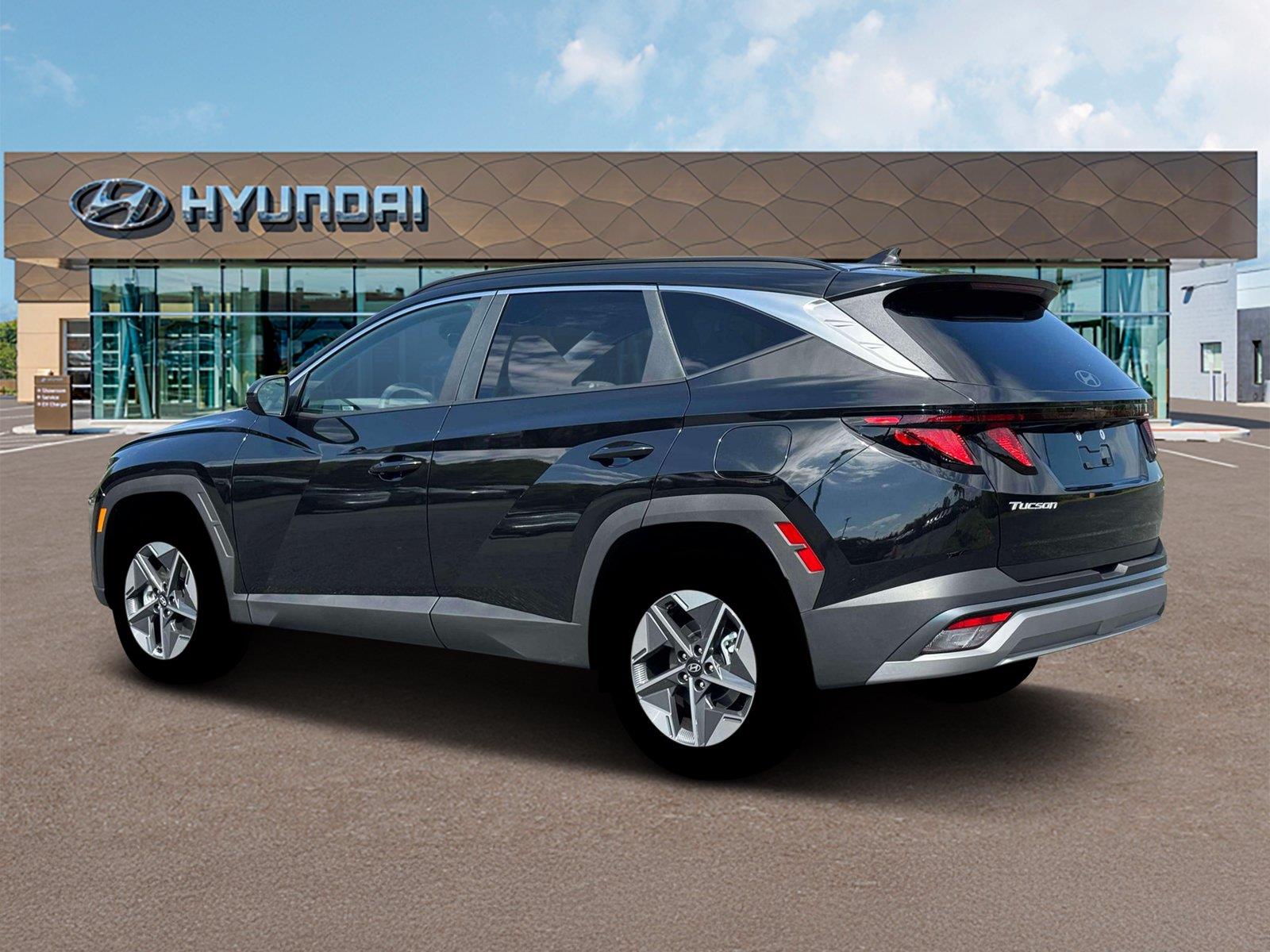 New 2026 Phantom Black Hyundai SEL image 4